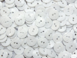 guziki 15mm białe opakowanie 25 sztuk